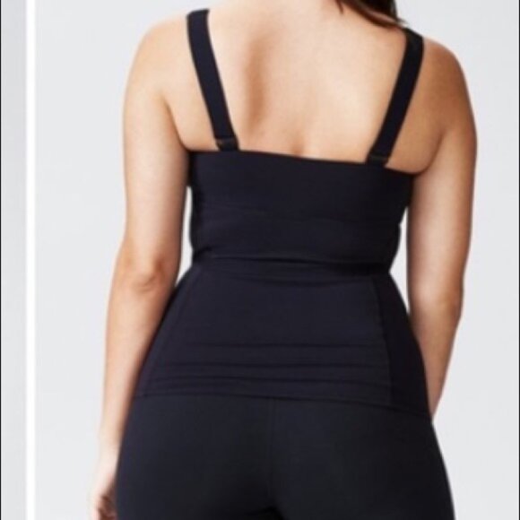 GAME by UNIVERSAL STANDARD Rally Tank Top Shirt Tee Shelf Bra Adjustable H66 - Picture 2 of 6